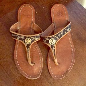 Tory Burch Leopard flip flops, sz 8 1/2